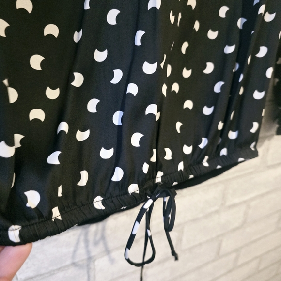 Anthro. Dolan Blouse - Picture 4 of 8